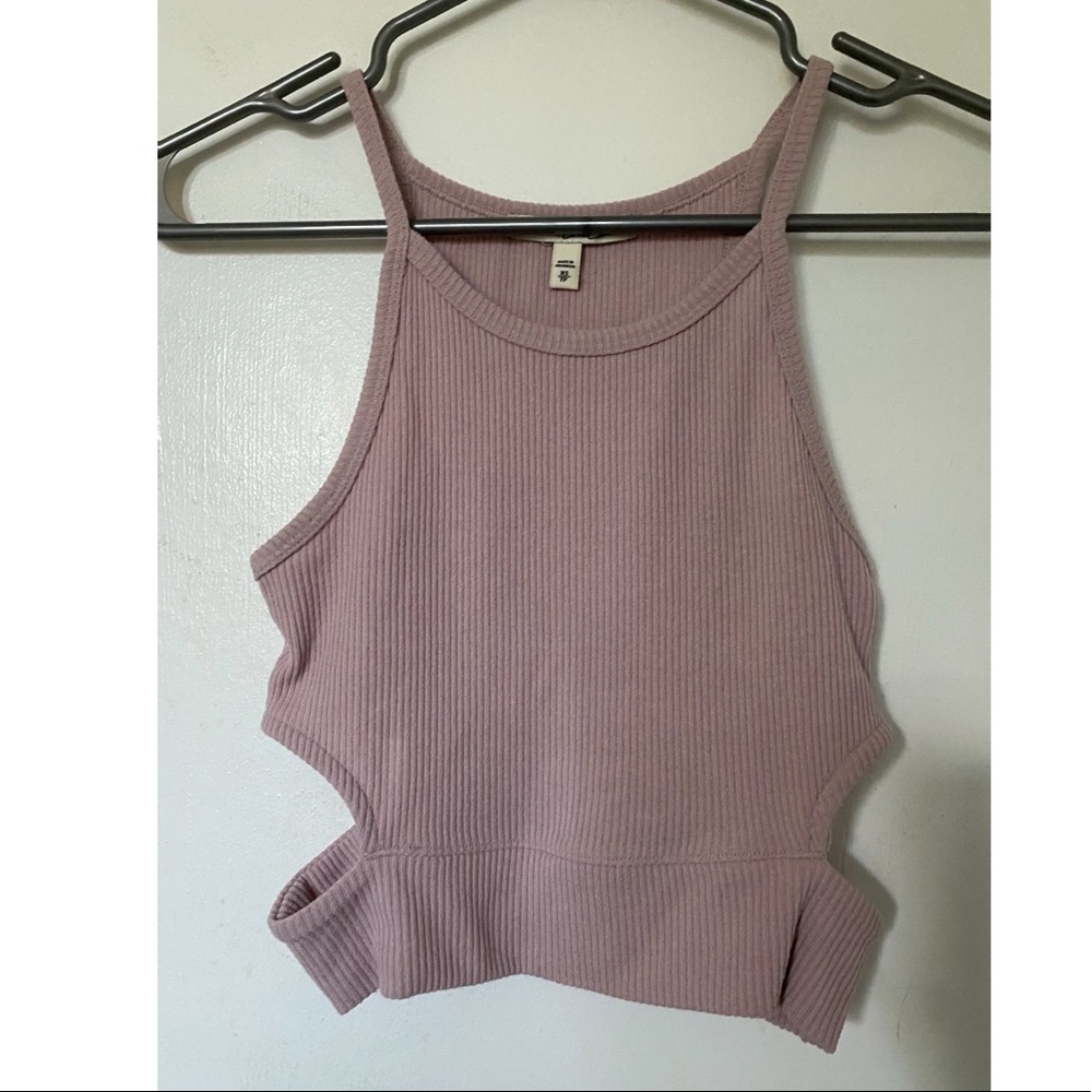 Pink tank top